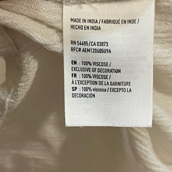 American Eagle embroidered peasant top flowy boho XS white black - Picture 5 of 8